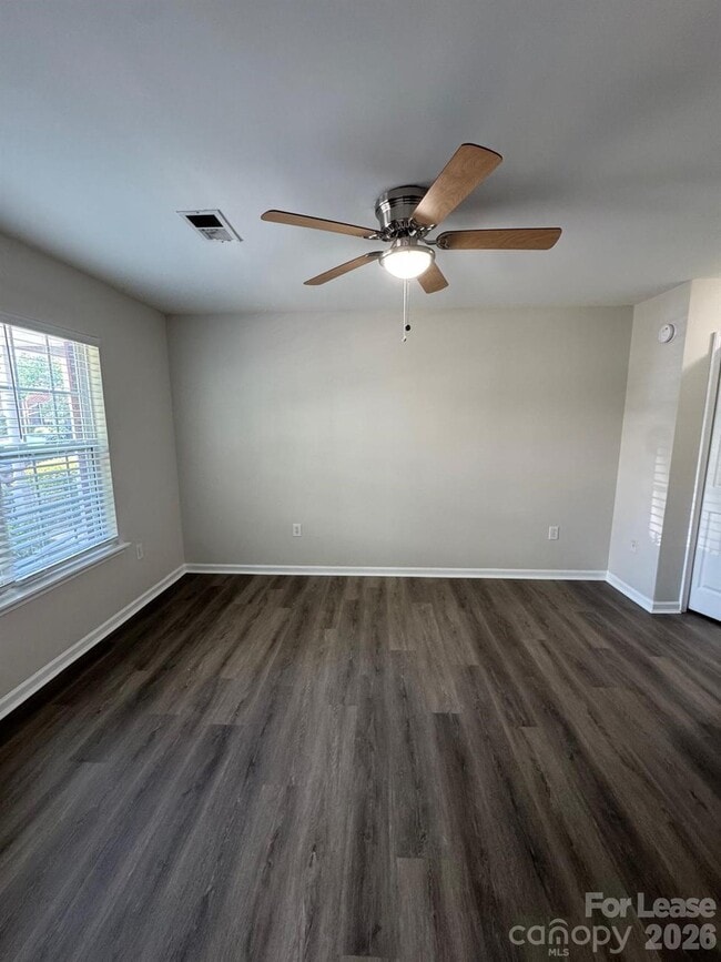 Building Photo - 12160 Bottlebrush Pl