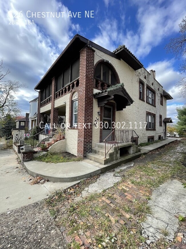 Primary Photo - Two bedroom one bathroom second level apar...