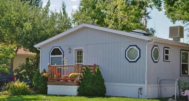 Building Photo - Cimarron Village