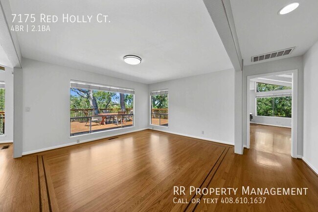Building Photo - 7175 Red Holly Ct