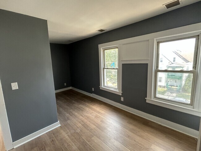Building Photo - 37-39-39 Wilmont St