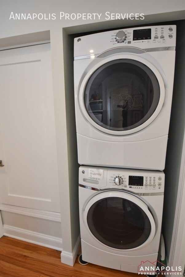 Building Photo - 1329 Washington Dr