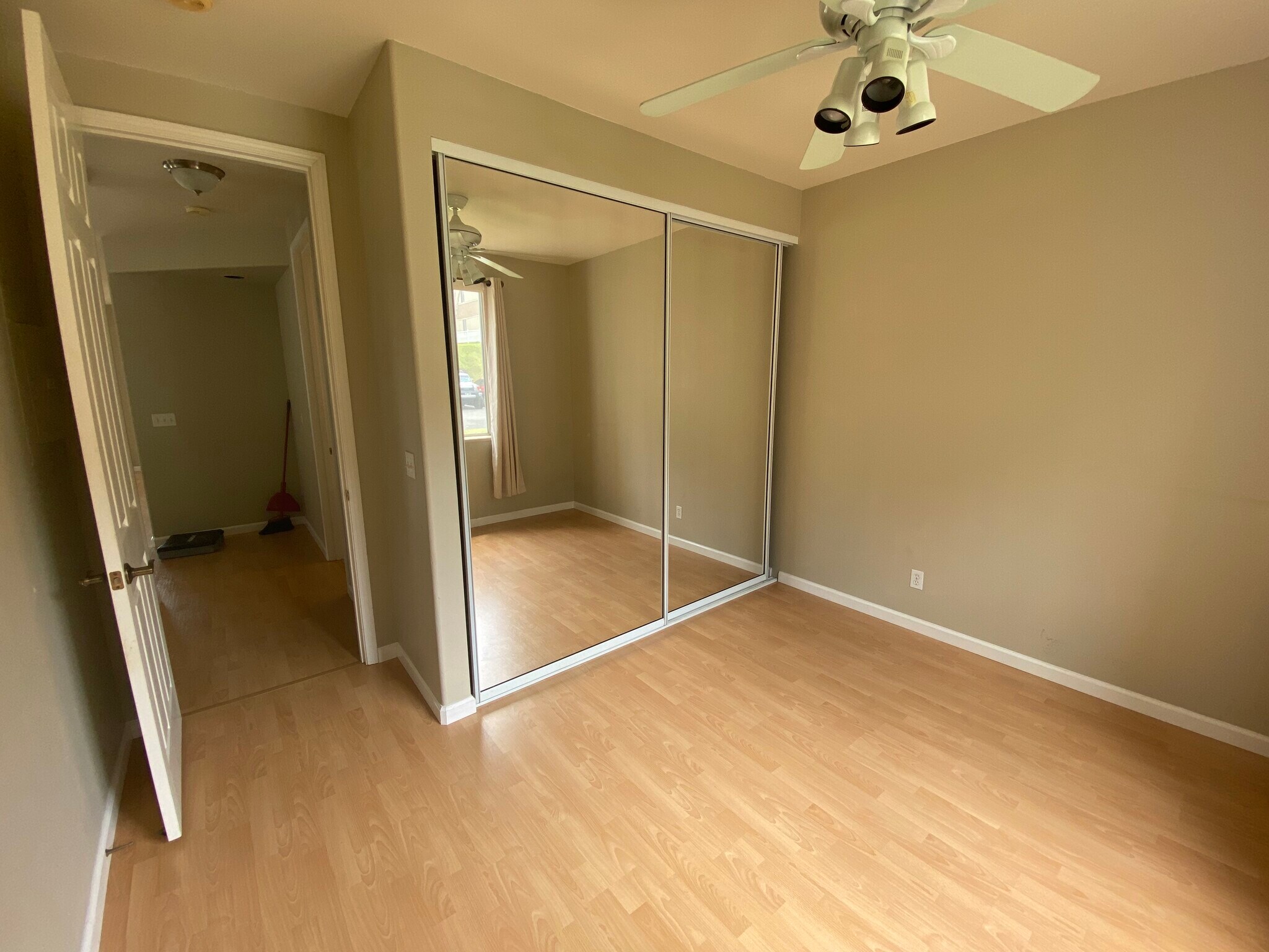 2nd Bedroom - 95-976 Wikao St