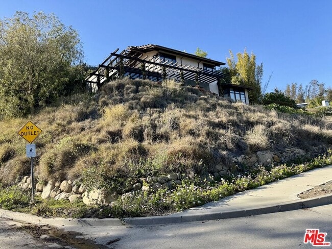 Building Photo - 401 Nicholas Ln