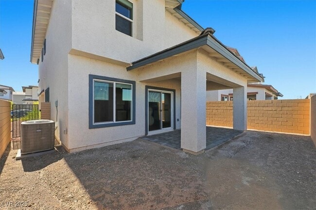 Building Photo - 502 Red Lovebird Ave