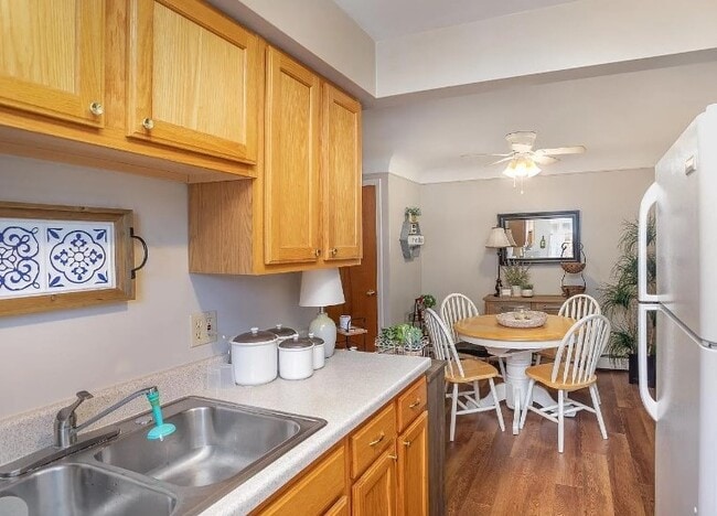 Primary Photo - 3178 Blueacres Dr