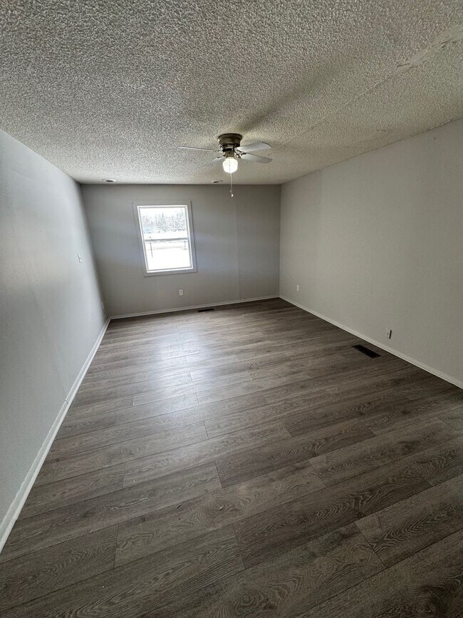 Building Photo - 1008 Reed Rd