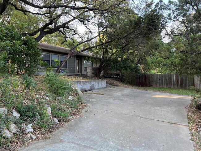 Building Photo - 9824 Timber Ridge Pass