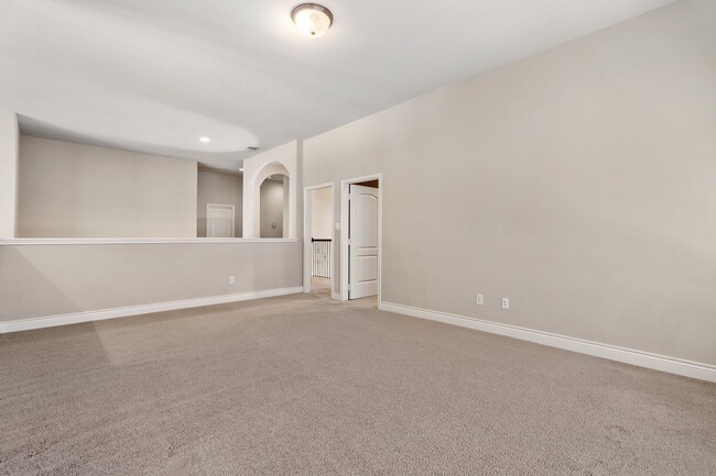 Building Photo - 138 Meadow Run Dr
