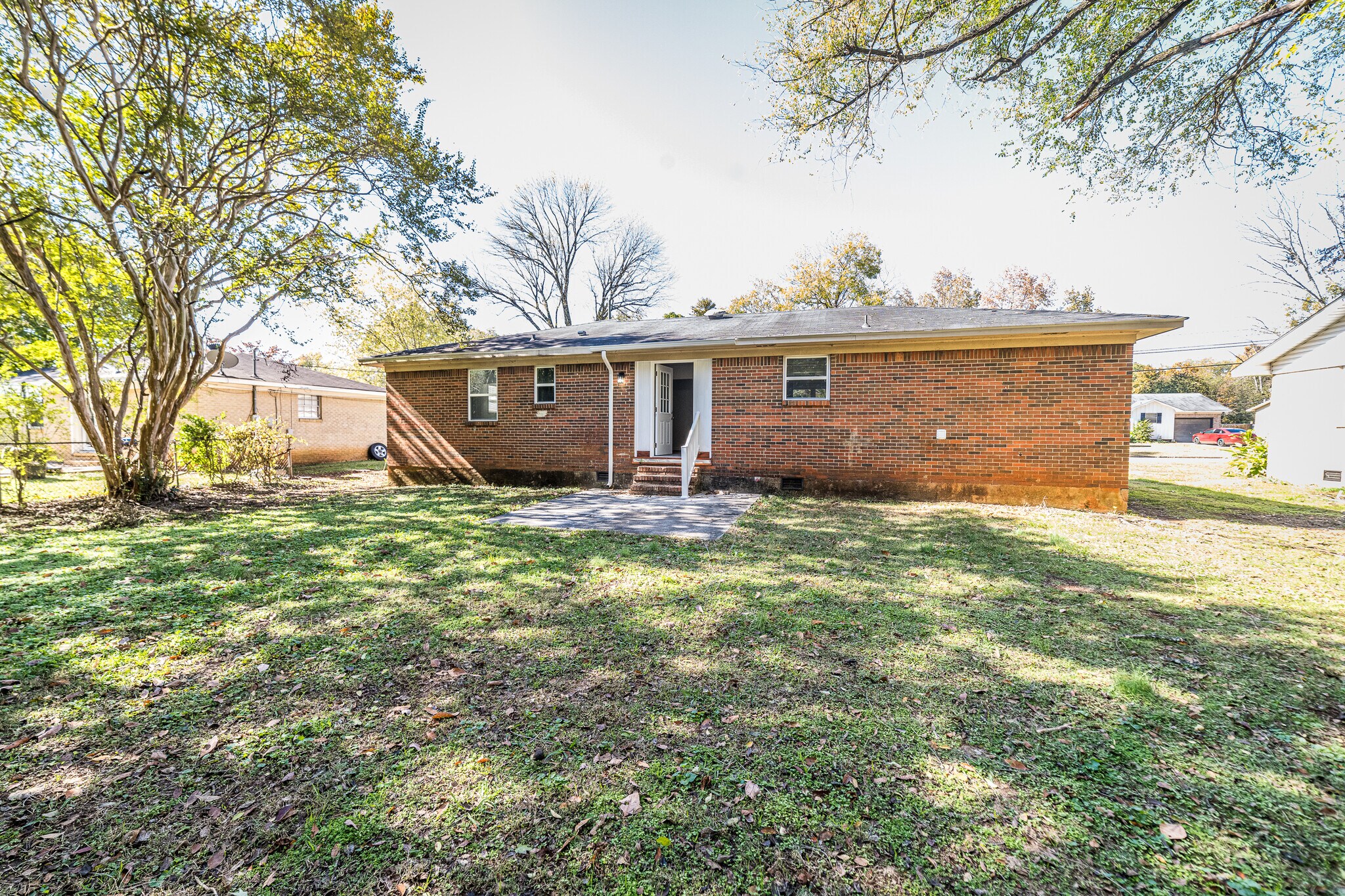 Building Photo - 3610 Dawnwood Dr NW