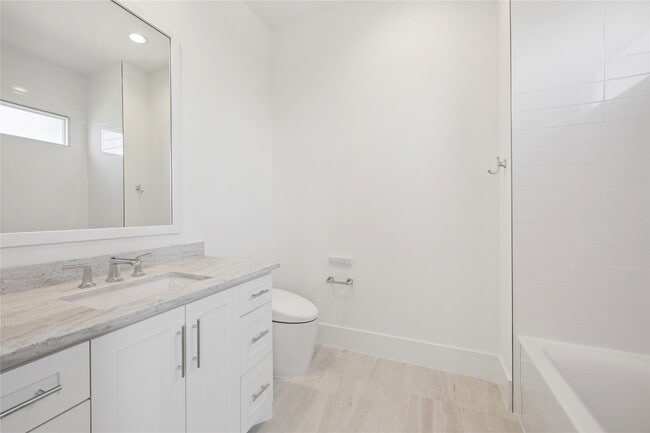 Building Photo - 3735 Tartan Ln