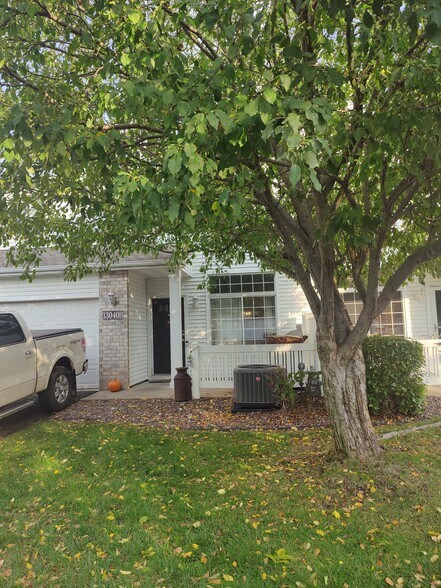 Building Photo - 13040 Europa Trail Way N