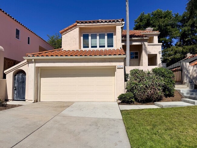 Building Photo - For Rent Available Now - Furnished House 3+BR 2.5Ba in Del Mar, charming furnished home in the hi...