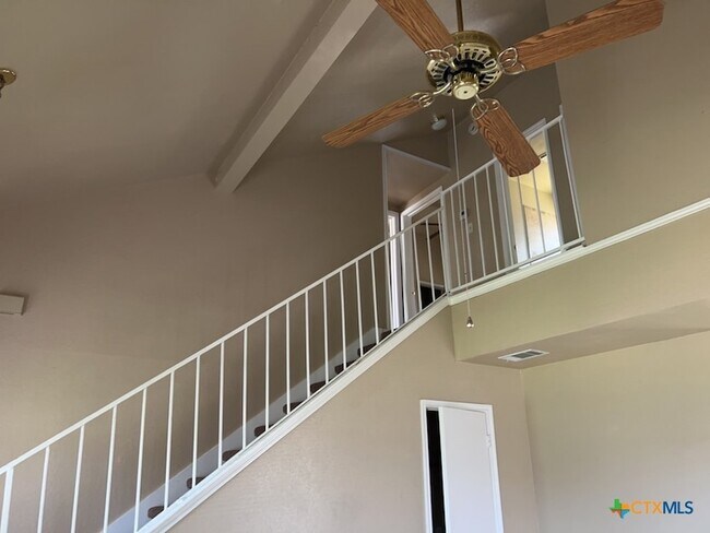 Building Photo - 3505 Winchester Dr