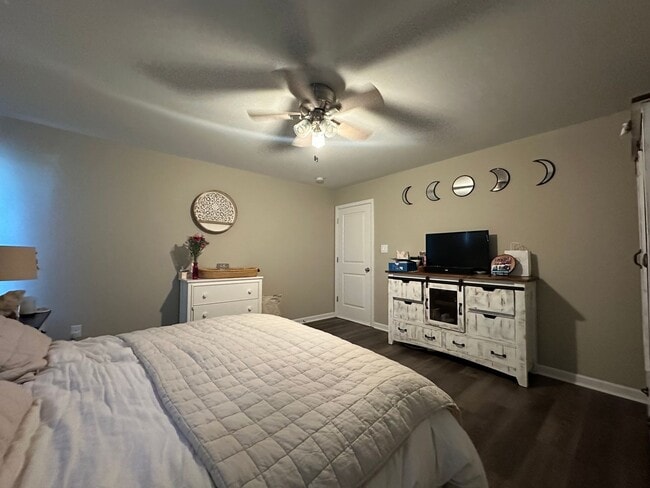 Building Photo - 307 Crayfish Ct