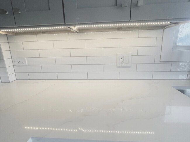 Building Photo - 26073 W Grand Ave