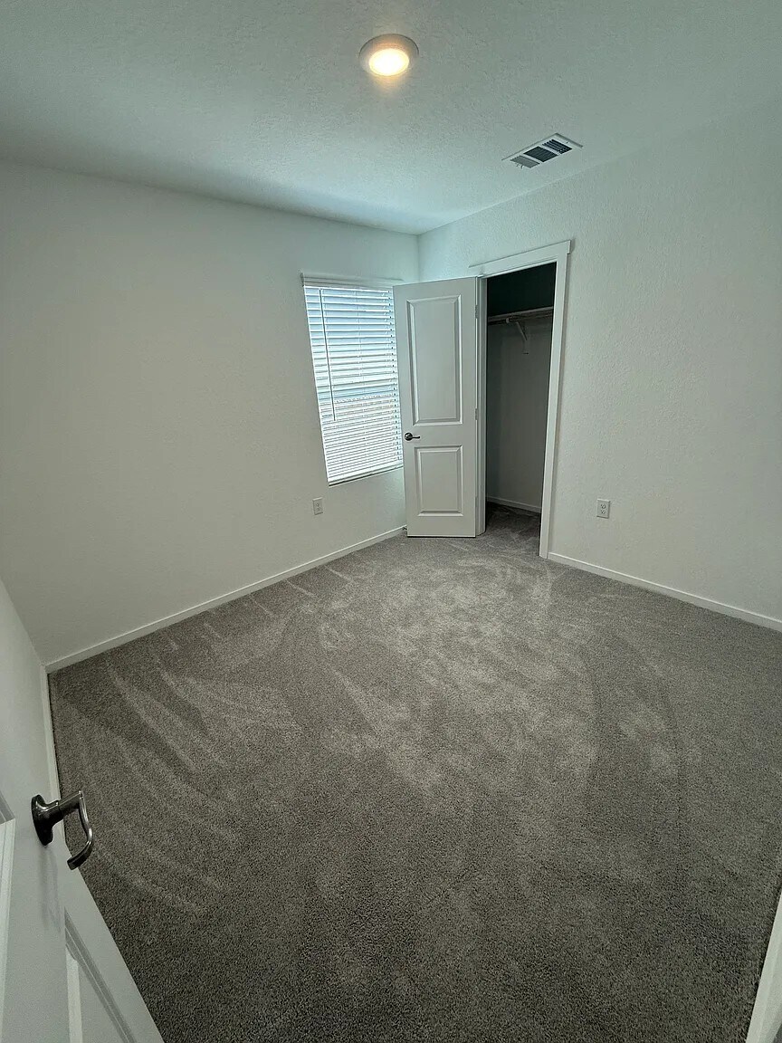 Building Photo - 5931 Remember Way