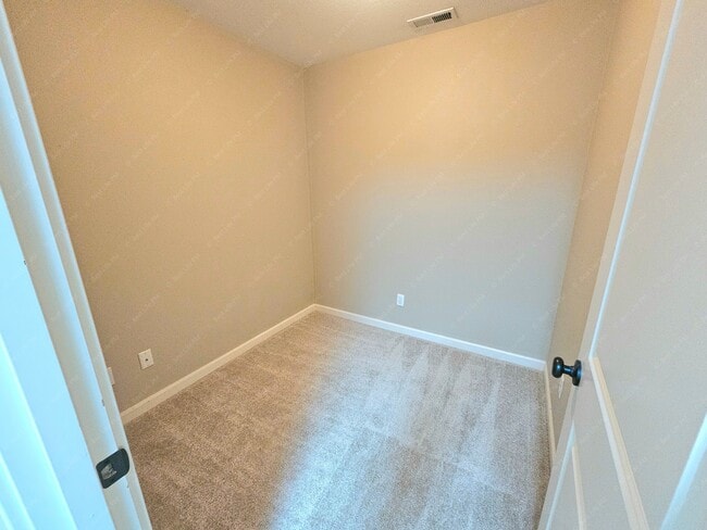 Building Photo - 18421 Brookside Rd