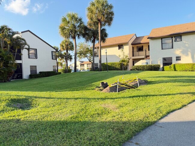 Building Photo - 8657 Boca Glades Blvd W