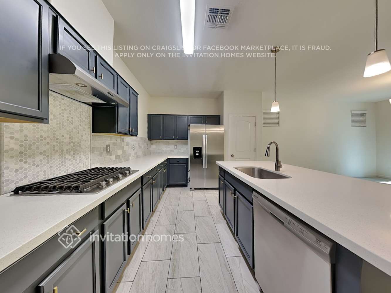 Building Photo - 1171 N 163rd Dr