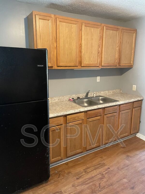 Building Photo - 4025 Gary Dr