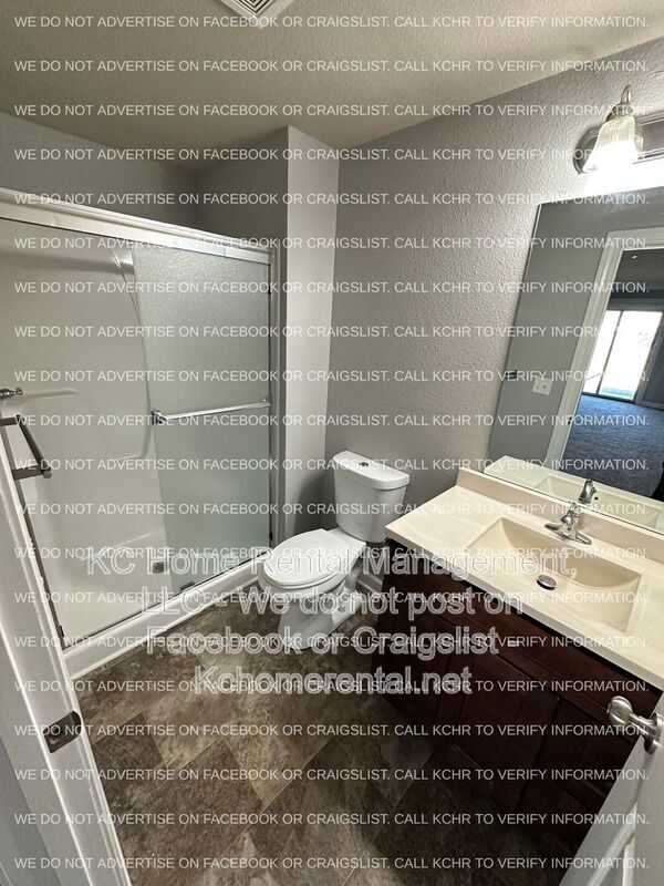 Building Photo - 10530 Kane Dr