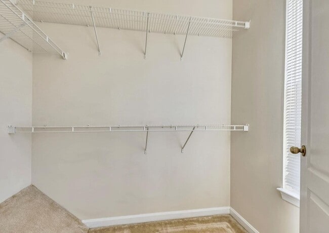 Building Photo - Resort-Style High View Townhome with 2-Car Garage, Private Office & Walkable Hunt Valley Location