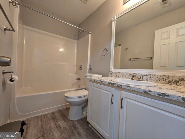 Building Photo - 4761 Highpoint Way