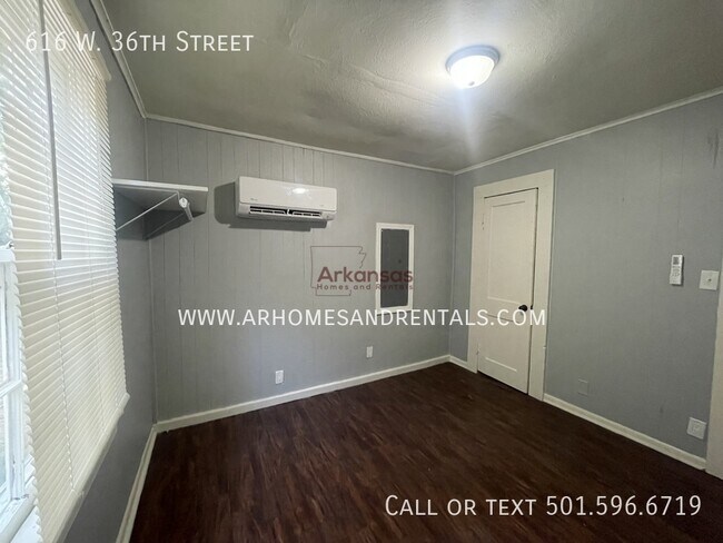 Building Photo - 616 W 36th St