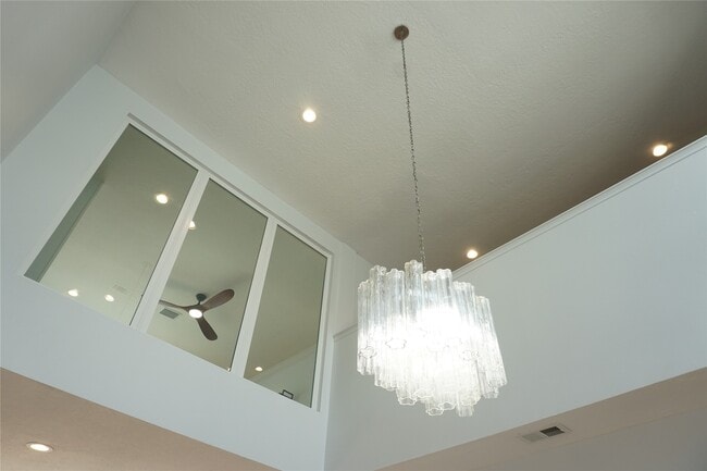 Building Photo - 4006 Breakwood Dr