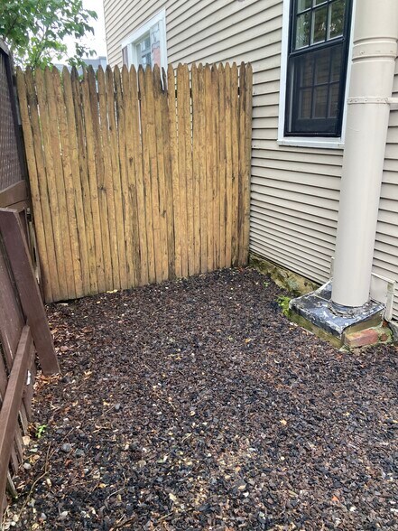 Private yard - 114 Maplewood Ave