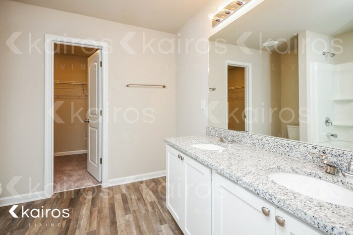 Building Photo - 2561 Wood Bend Ln