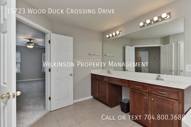 Building Photo - 15723 Wood Duck Crossing Dr