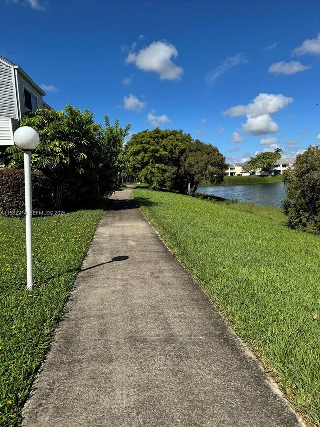 Building Photo - 3405 NW 44th St