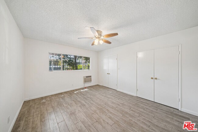 Building Photo - 1520 Hayworth Ave