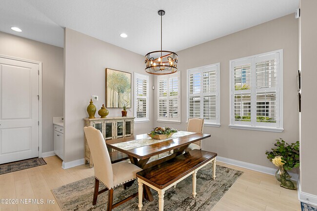 Building Photo - 547 Marquesa Cir