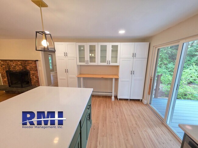 Building Photo - 9805 Lilly Pond Ln SW
