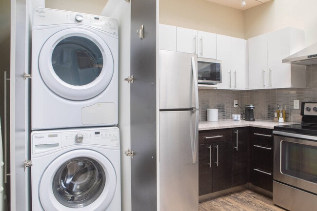 Building Photo - 225 E Michigan St