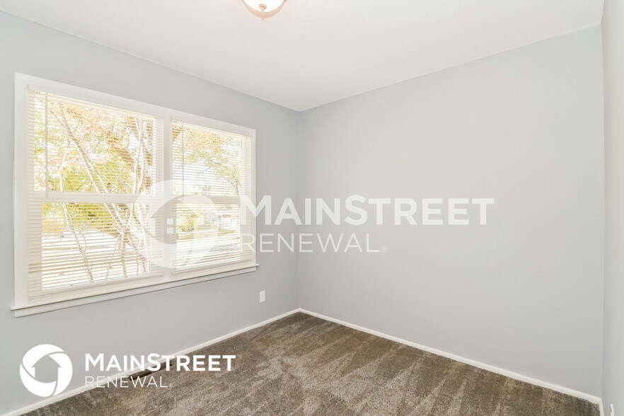 Building Photo - 7608 E 93rd St