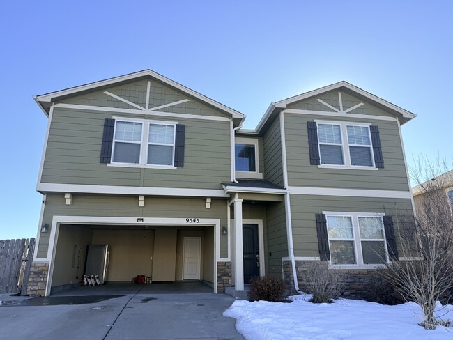 Building Photo - 9545 Sand Myrtle Dr