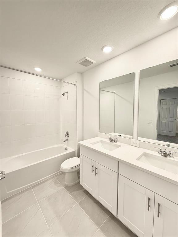 Building Photo - 4526 Windy Oak Wy