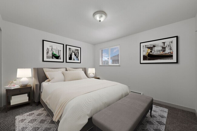 Interior Photo - Olympic Gardens