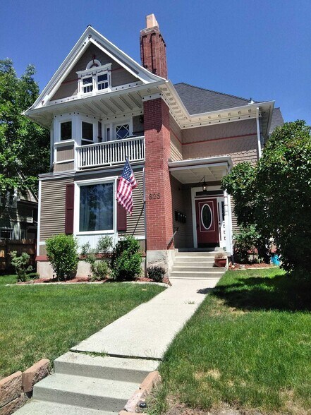 Fairy House - 825 E 3rd Ave