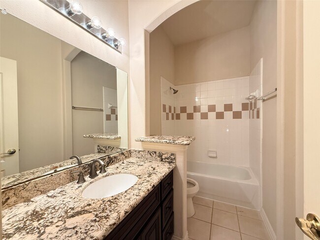 Building Photo - 2144 Brittany Colony Dr