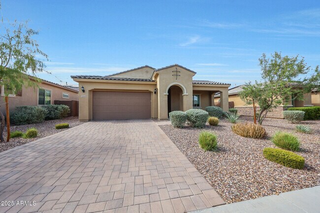Building Photo - 32360 N 133rd Dr