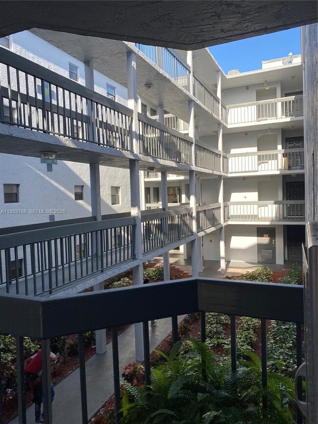 Building Photo - 1720 N Congress Ave