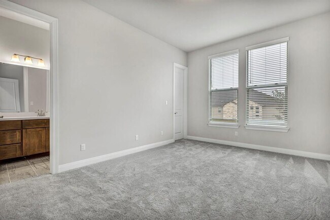 Building Photo - 272 Wellborn Rd