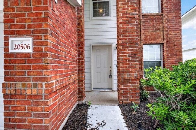 Building Photo - 20506 Fairworth Pl Ln