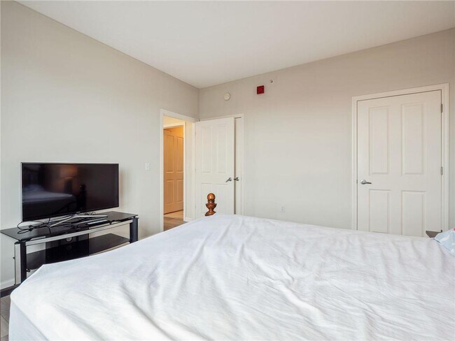 Building Photo - 500 E Grant St