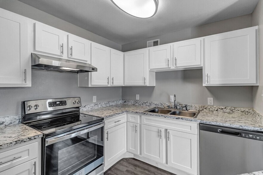 The Anatole 1690 Dunn Ave Daytona Beach FL 32114 Apartment Finder